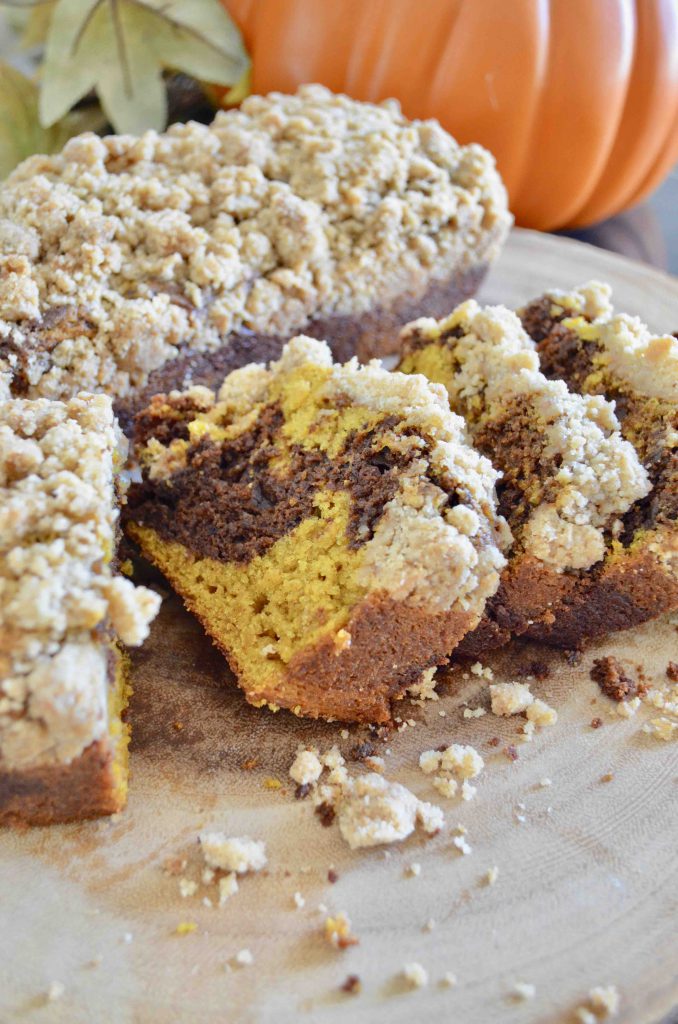 Chocolate Swirled Pumpkin Bread with Spiced Streusel